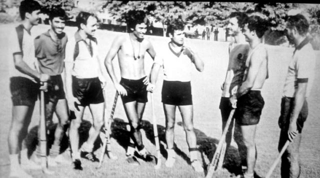 When a nawabs played hockey: Rise and tumble of one of a game's hotbeds