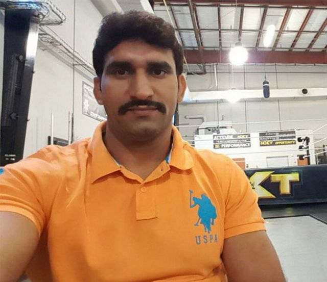 भारतीय पहलवान सतेंद्र डागर WWE के मुकाबले के लिए है तैयार