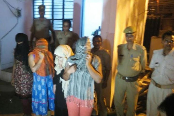 बाहुबली सपा नेता के सेक्स रैकेट का भंडाफोड़,पहले भी जा चुके हैं जेल