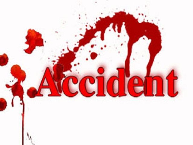 उप्र : सड़क दुर्घटना में तीन ने तोडा दम