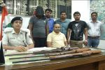 नक्सलीयो को हथियार सप्लाई करने वाले दो आरोपी गिरफ्तार