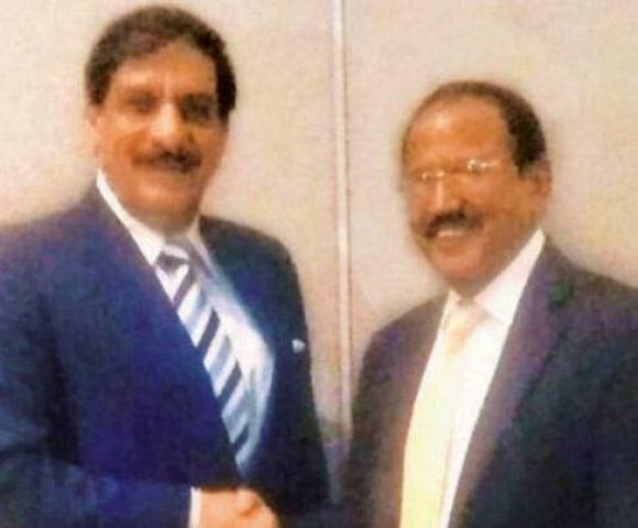 भारत-पाकिस्तान के विदेश सचिवों ने एक-दूसरे से फोन पर की बात
