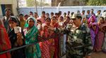 असम: मतदान के दौरान CRPF जवानों ने किया लाठीचार्ज, 1 की मौत कई घायल