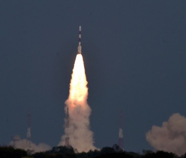 भारत ने भरी स्पेस में उम्मीदों की उड़ान
