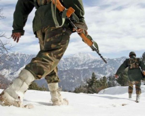 शिकारी की तरह शिकार करने को तैयार है भारतीय सेना