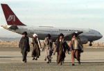 कंधार प्लेन हाईजैक : रिहाई के बाद तालिबान चीफ के साथ चला गया था अजहर