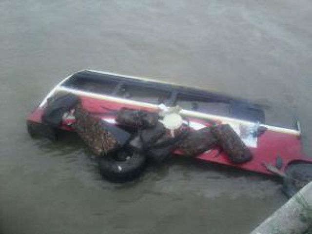 शिवनाथ नदी में गिरी बस, 5 लापता