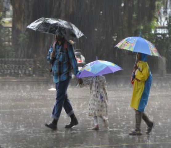 दिल्ली में तीन दिनों तक भारी बारिश की चेतावनी