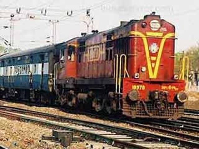 जयपुर-दिल्ली के बीच होली स्पेशल ट्रेन चलाएगा रेलवें