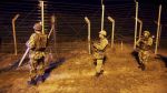 पाकिस्तानी सैनिकों ने LOC पर की फायरिंग