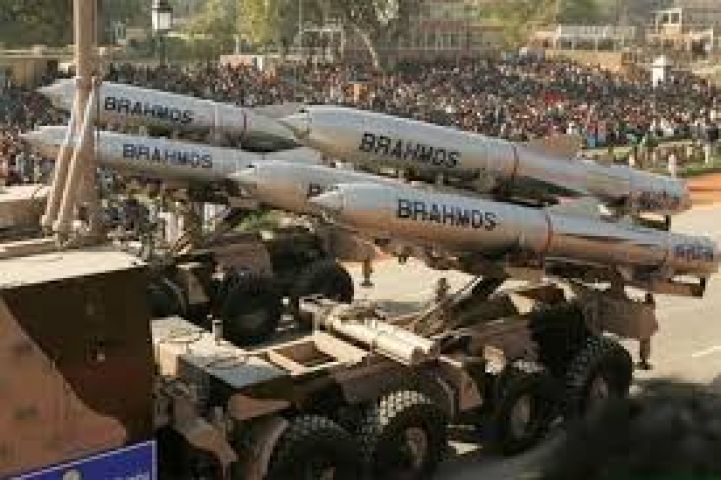 भारत के ब्रह्मोस मिसाइल को उत्तरपूर्व में तैनात करने के फैसले पर चीन की टिपण्णी,  'नकारात्मक रूप से प्रभावित करेगा फैसला'