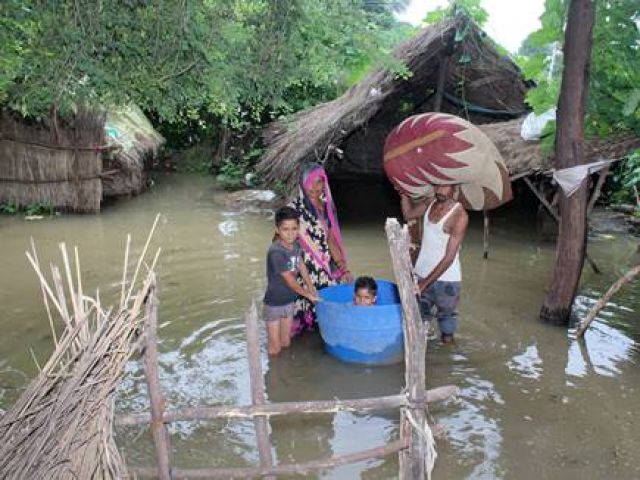 मध्यप्रदेश में चम्बल नदी उफान पर, बाद में 8 गांव के लोग फसे
