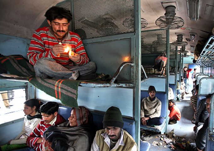 रेलवे ने यात्रियों को दिया रक्षा बंधन का तौहफा