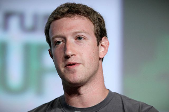 फेसबुक संस्थापक मार्क जकरबर्ग ने किया मुस्लिमो का समर्थन