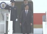 दिल्ली पहुंचे जापान के PM शिंजो आबे, मोदी संग जाएंगे वाराणसी