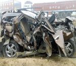 घने कोहरे में कार खड़े ट्रक से टकराई, पांच की मौत