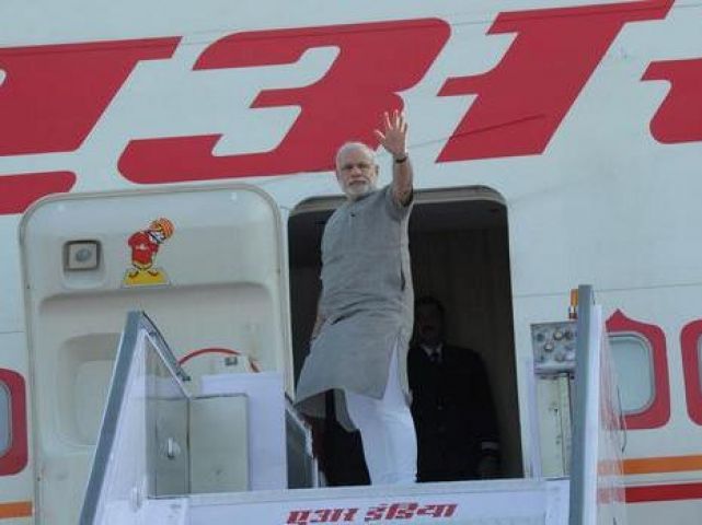PM मोदी रुस के लिए रवाना, कहा दोनो देशों के बीच गहरा है नाता