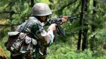 कश्मीर में सेना और आतंकियों के बीच मुठभेड़ जारी