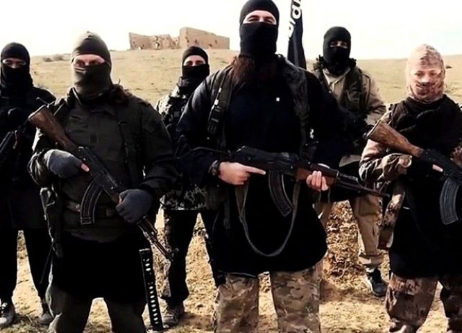 ISIS ने दिखाए पेरिस हमलावर, जारी किया वीडियो