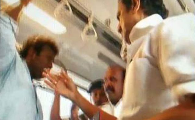 DMK नेता स्टालिन ने मेट्रो में मारा सहयात्री को थप्पड़