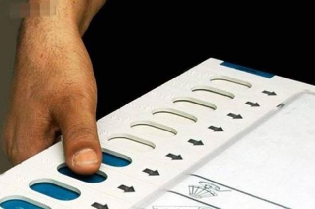 बिहार में 24 सीटों पर मतदान शुरू