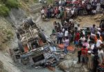 हिमाचल प्रदेश : बस हुई दुर्घनाग्रस्त 6 मरे 19 घायल