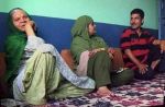 कर्फ्यू के बावजूद भी मुस्लिम महिला ने पंडित परिवार को पहुंचाया खाना