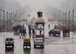देश भर में पंहुचा मानसून, राजधानी में बारिश ने 24 घंटे में तोडा 10 साल पुराना रिकॉर्ड वही मुम्बई में उपनगरीय रेल यातायात प्रभावित