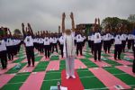 30,000 लोगों के साथ पीएम ने चंडीगढ़ में किया योग