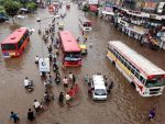 गुजरात में जारी है बारिश का कहर,अब तक 81 की मौत