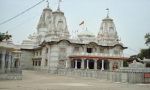 एक फोन कॉल और गोरखनाथ मंदिर में जनता का हुआ बुरा हाल