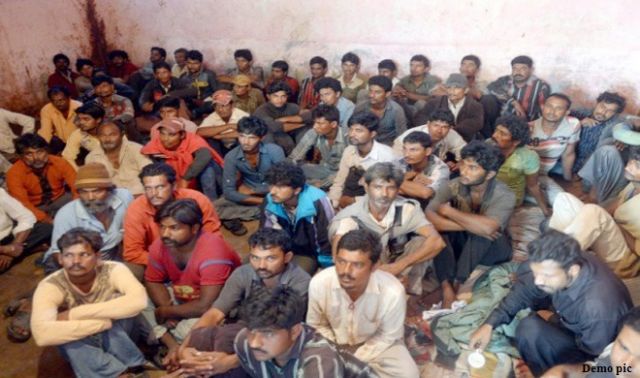Pak ने 55 भारतीय मछुआरों को हिरासत में लिया