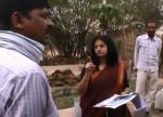 वीडियो : महिला अधिकारी ने खुलेआम दी पंचायत सचिव को ऐसी सजा
