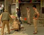 श्रीनगर में पुलिसकर्मियों पर आतंकी हमला, हिजबुल मुजाहिदीन ने ली जिम्मेदारी