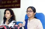 अब दिल्ली महिला आयोग ने लगाया जंग पर इल्जाम