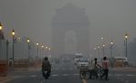 दिल्ली में जहरीली हवाओं से हालात बदतर, सरकार ने बुलाई बैठक