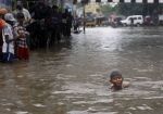 तमिलनाडु में भारी बारिश, अब तक लगभग 105 की मौत