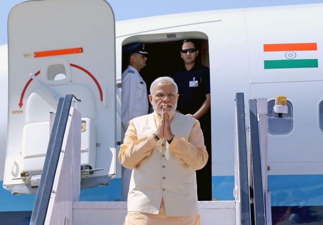 विदेश यात्रा से भारत लौटे PM मोदी