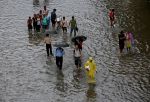 तमिलनाडु के बाद अब आंध्र प्रदेश में मूसलाधार बारिश