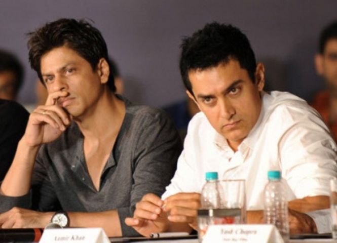 काट कर चौराहे पर टांग देना चाहिए आमिर- शाहरुख़ के सिर : हिन्दू महासभा