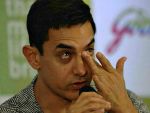 सोाशल मीडिया पर आमिर के बयान से मचा बवाल