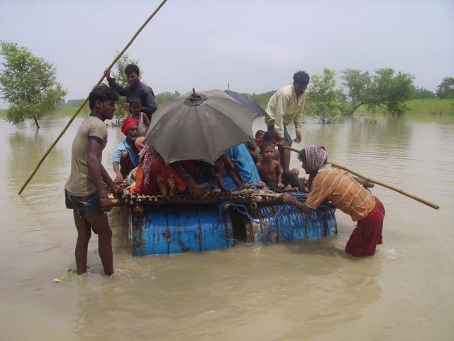चेन्नई में बाढ़ प्रभावित क्षेत्रों के दौरे के लिए उच्च स्तरीय टीम गठित