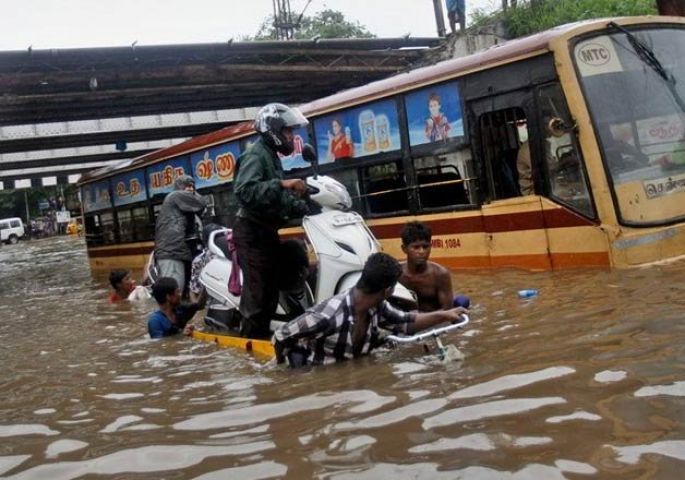 तमिलनाडु में बाढ़ से जीवन संकट में, 184 की मौत