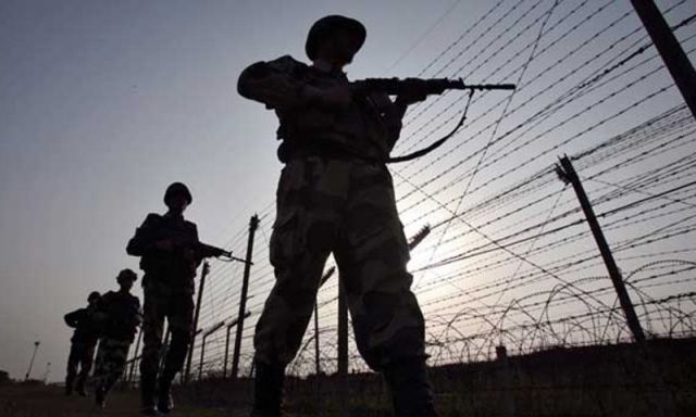 जम्मू और कश्मीर सीमा पर पाक सैनिकों को तैनाती बढ़ी