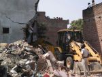 उत्तरप्रदेश: धमाके में मकान ढहा, दो की मौत