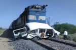 जैसलमेर ट्रेन से बोलेरो की भिड़ंत, 2 की मौत