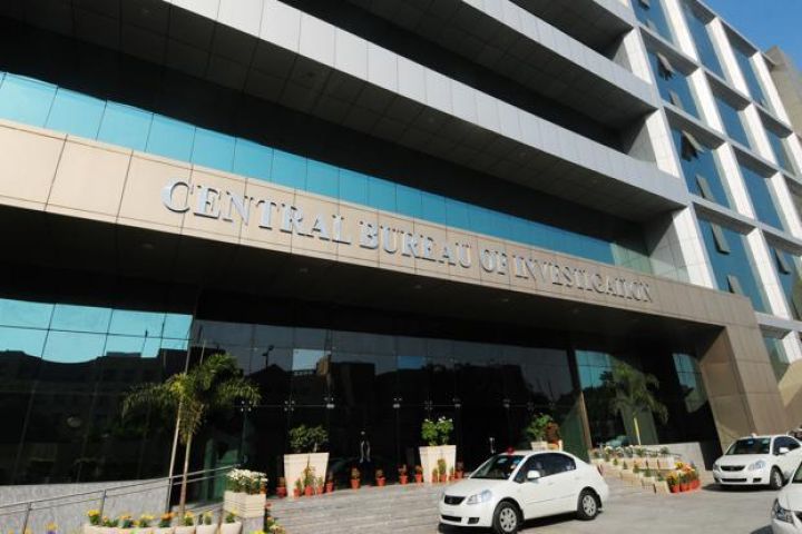कोलकाता में सामने आया सारधा से बड़ा चिटफंड मामला, CBI कर रही जांच