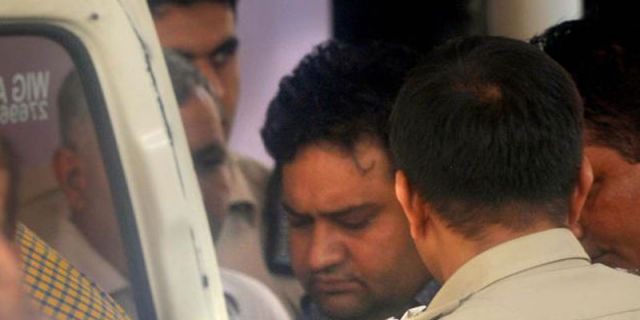 बुरे फंसे संदीप कुमार, 14 दिनों की न्यायिक हिरासत