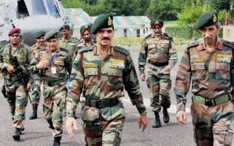 थलसेना प्रमुख जनरल दलबीर सिंह का अहम् कश्मीरी दौरा,  अपने सिक्योरिटी-ग्रिड में बदलाव कर सकती है सेना