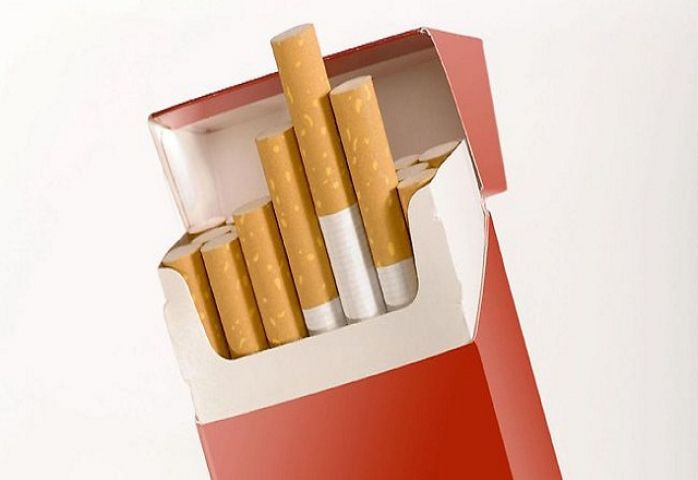 अब सिगरेट के पैकेट पर देनी पड़ेगी बड़ी चेतावनी वाली तस्वीर